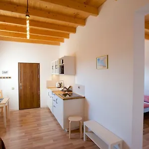 https://molino-de-el-roque.in-canary-islands.com
